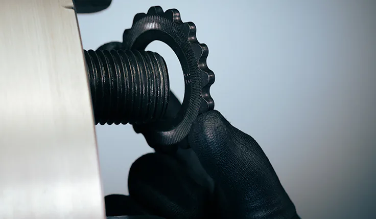 Крепеж и аксессуары